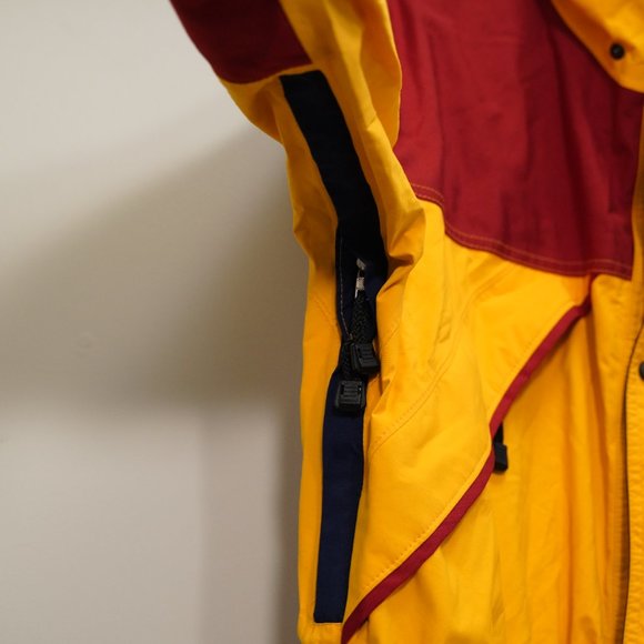 FAR WEST Vintage 90s Yellow and Red Hiking and Ski Jacket (Men's M) - Picture 8 of 13